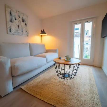 #402 Heart Of Vieil - Place Nationale-high-end Newly Renovated & Furnished * Antibes